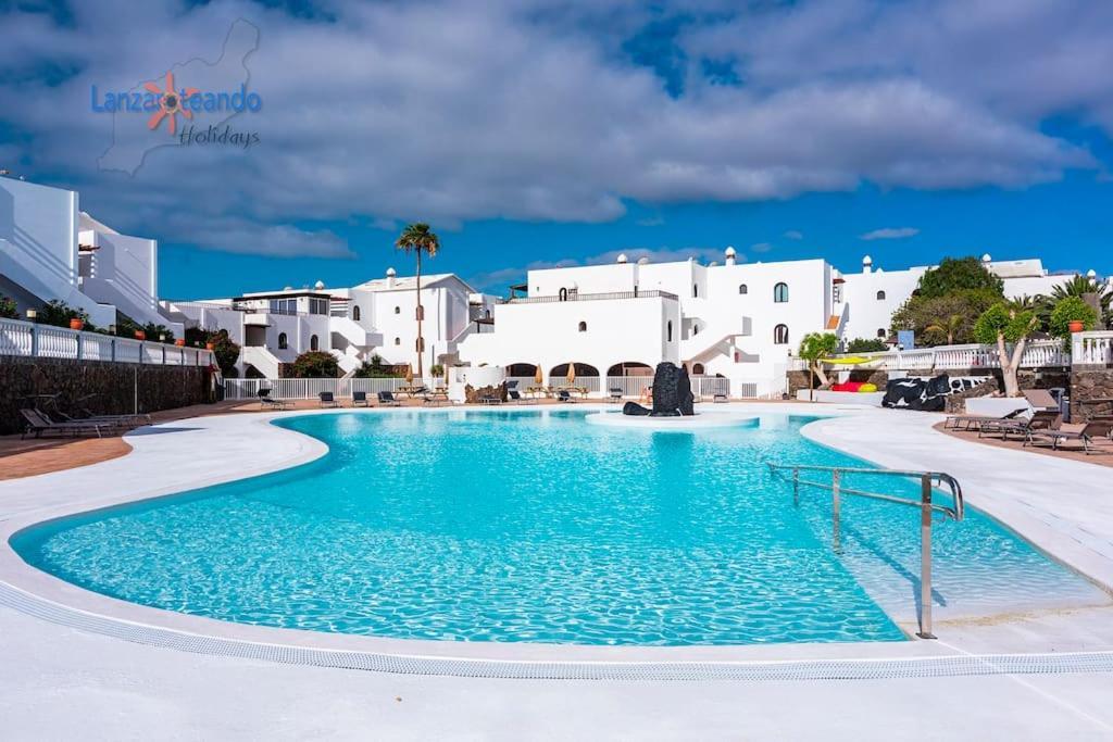Vivienda Vacacional El Rinconcito Costa Teguise Esterno foto